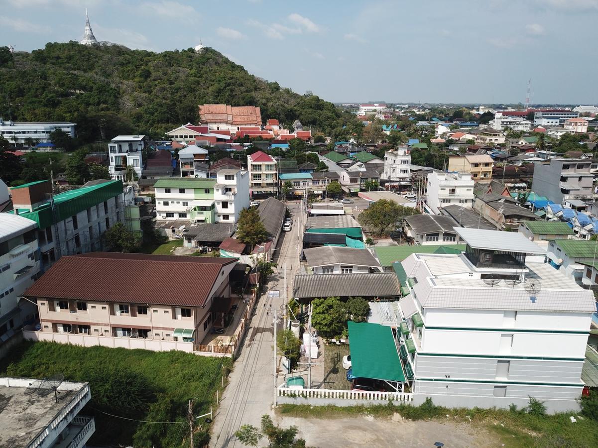 Thanyachatra Boutique Phetchaburi Exterior photo